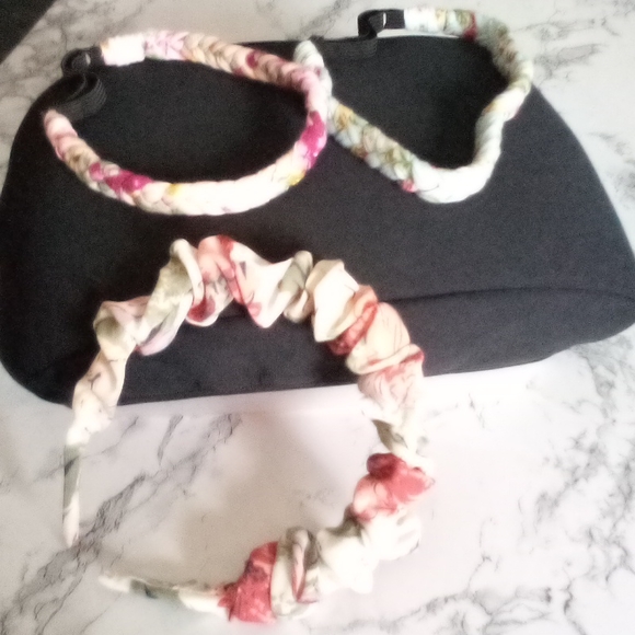 🚨 SALE 💥 Hair accessories/ Floral Head Band/ 3 Lot NWOT - Picture 7 of 7
